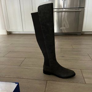 Size 11.5 Stuart Weitzman City Boot